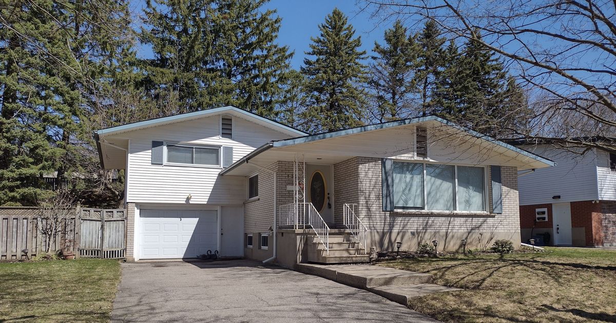 132 Forest Hill Drive Kitchener