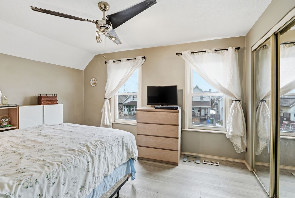 16 Albemarle Street Hamilton 16 Albemarle Street Hamilton