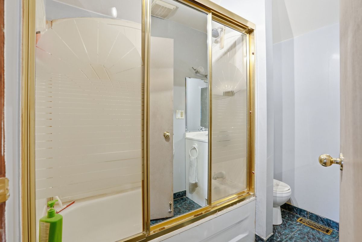 16 Albemarle Street Hamilton 16 Albemarle Street Hamilton