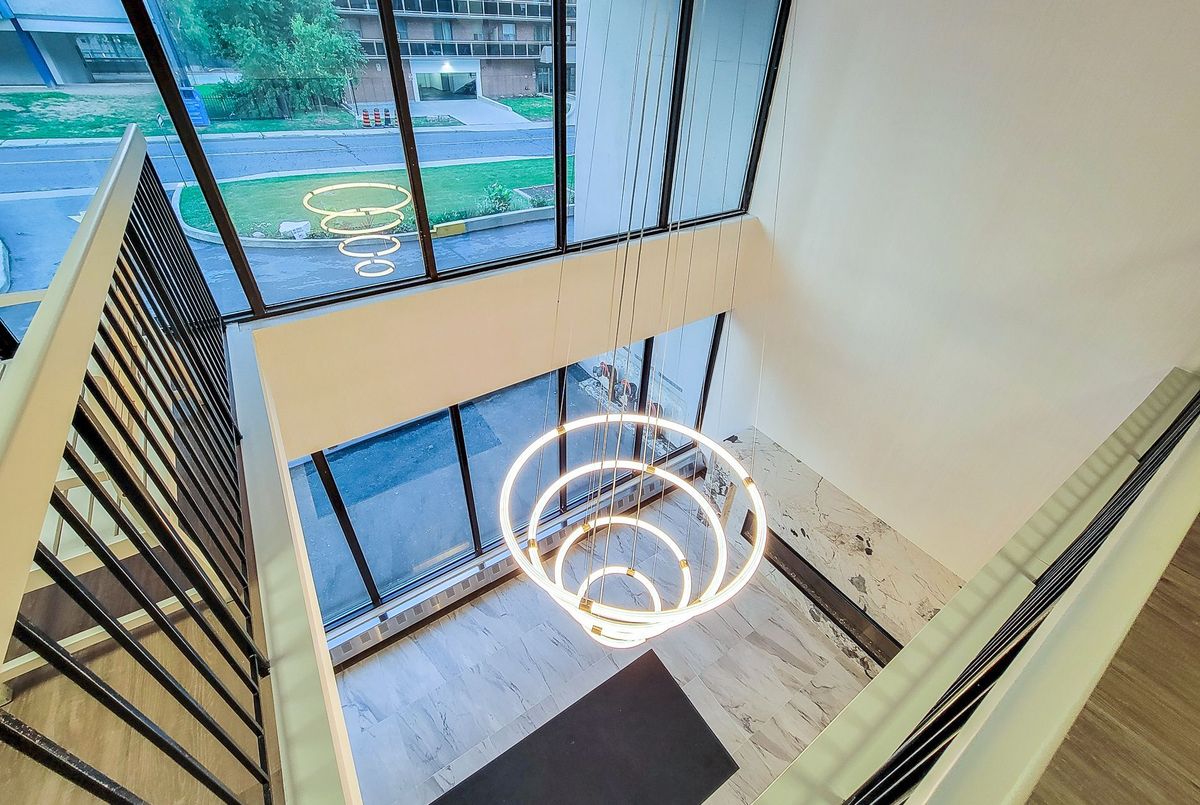 150 Charlton Avenue E Hamilton 150 Charlton Avenue E Hamilton