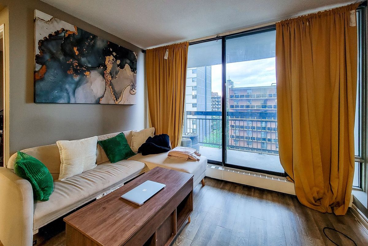 150 Charlton Avenue E Hamilton 150 Charlton Avenue E Hamilton