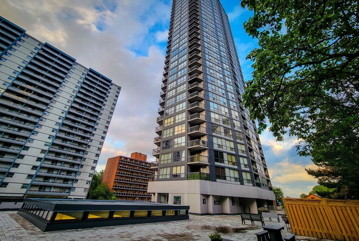 150 Charlton Avenue E Hamilton 150 Charlton Avenue E Hamilton