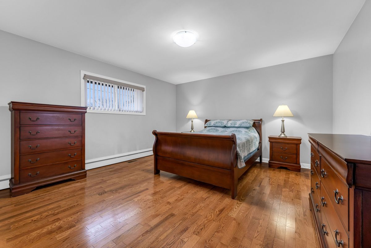 9 Caithness Drive Welland 9 Caithness Drive Welland