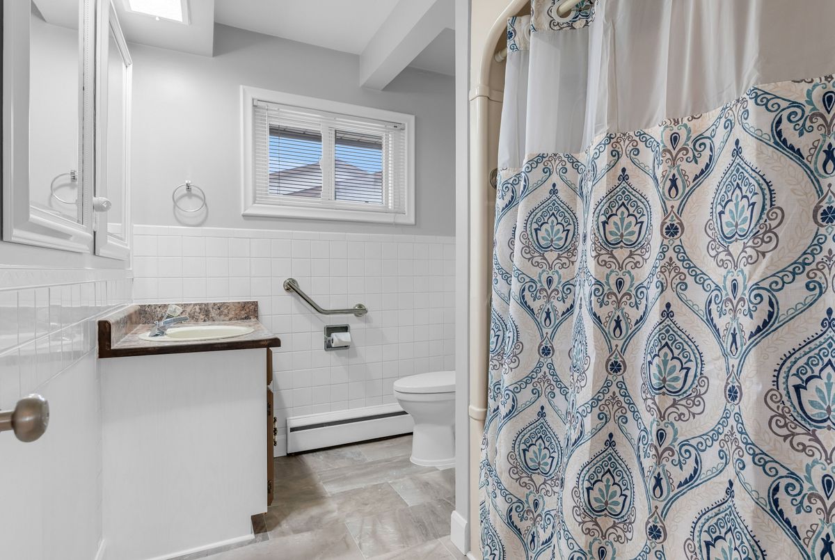 9 Caithness Drive Welland 9 Caithness Drive Welland