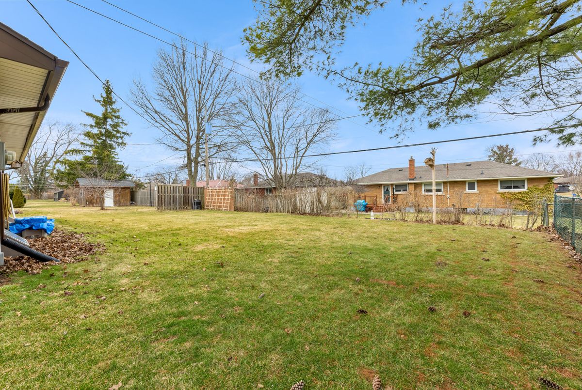 9 Caithness Drive Welland 9 Caithness Drive Welland