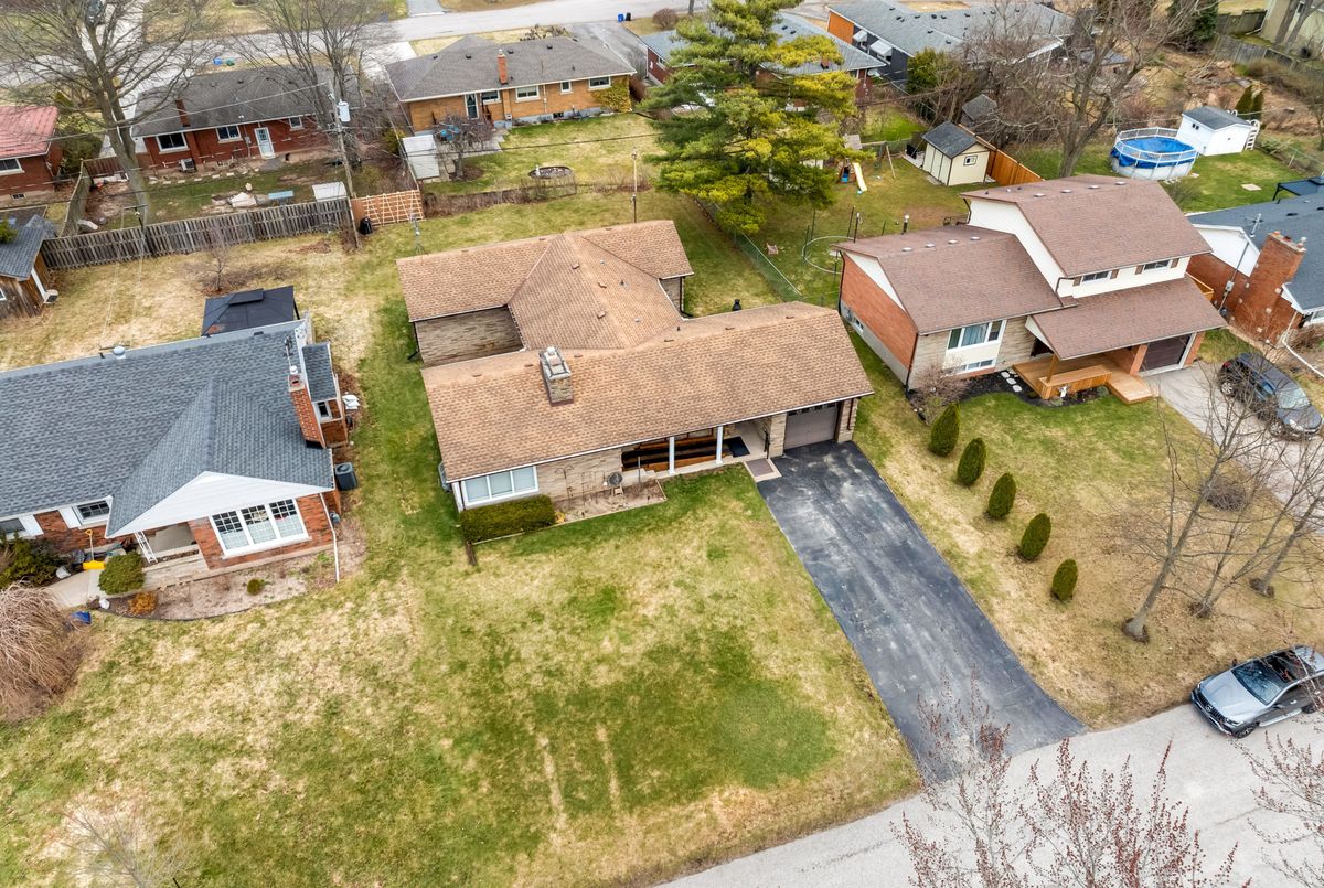 9 Caithness Drive Welland 9 Caithness Drive Welland