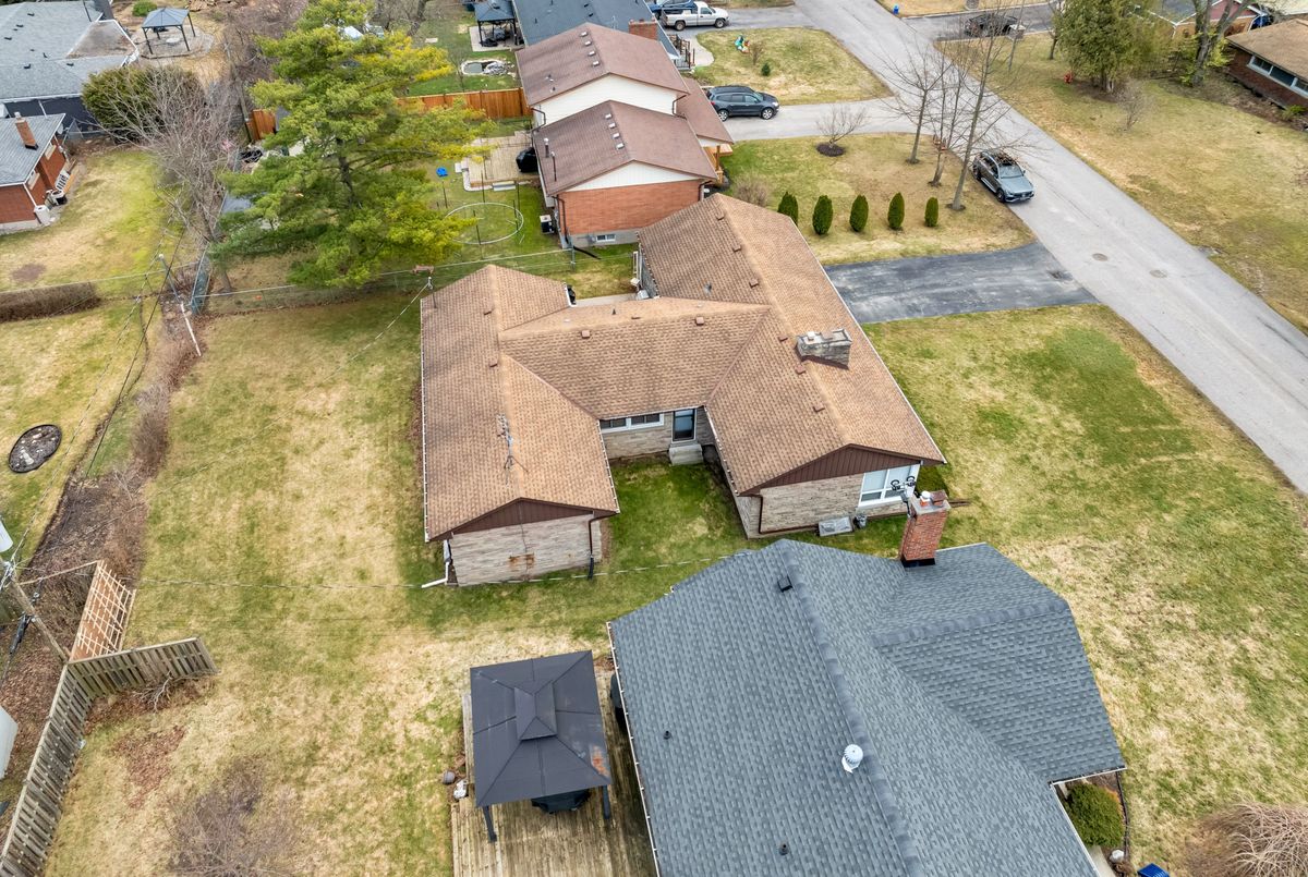 9 Caithness Drive Welland 9 Caithness Drive Welland