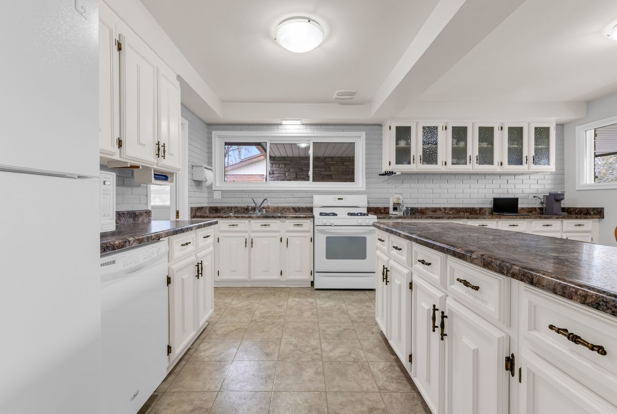 9 Caithness Drive Welland 9 Caithness Drive Welland