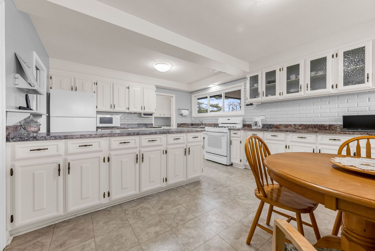 9 Caithness Drive Welland 9 Caithness Drive Welland