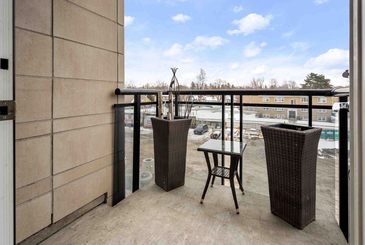 75 Cleary Avenue Carlingwood - Westboro and Area 75 Cleary Avenue Carlingwood - Westboro and Area