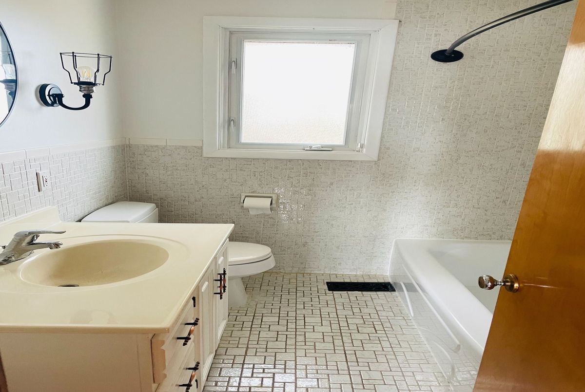 331 Meadowcrest Road Kingston 331 Meadowcrest Road Kingston