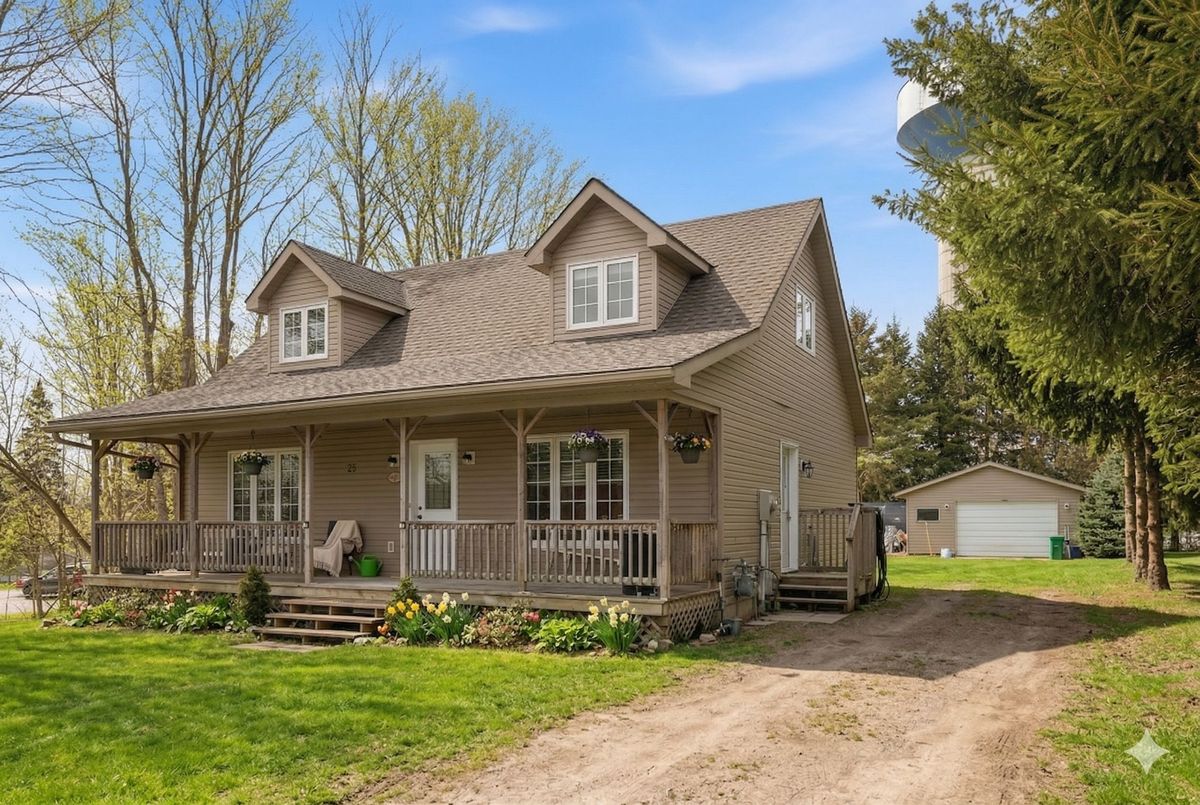 25 JOHN Street W Minto 25 JOHN Street W Minto