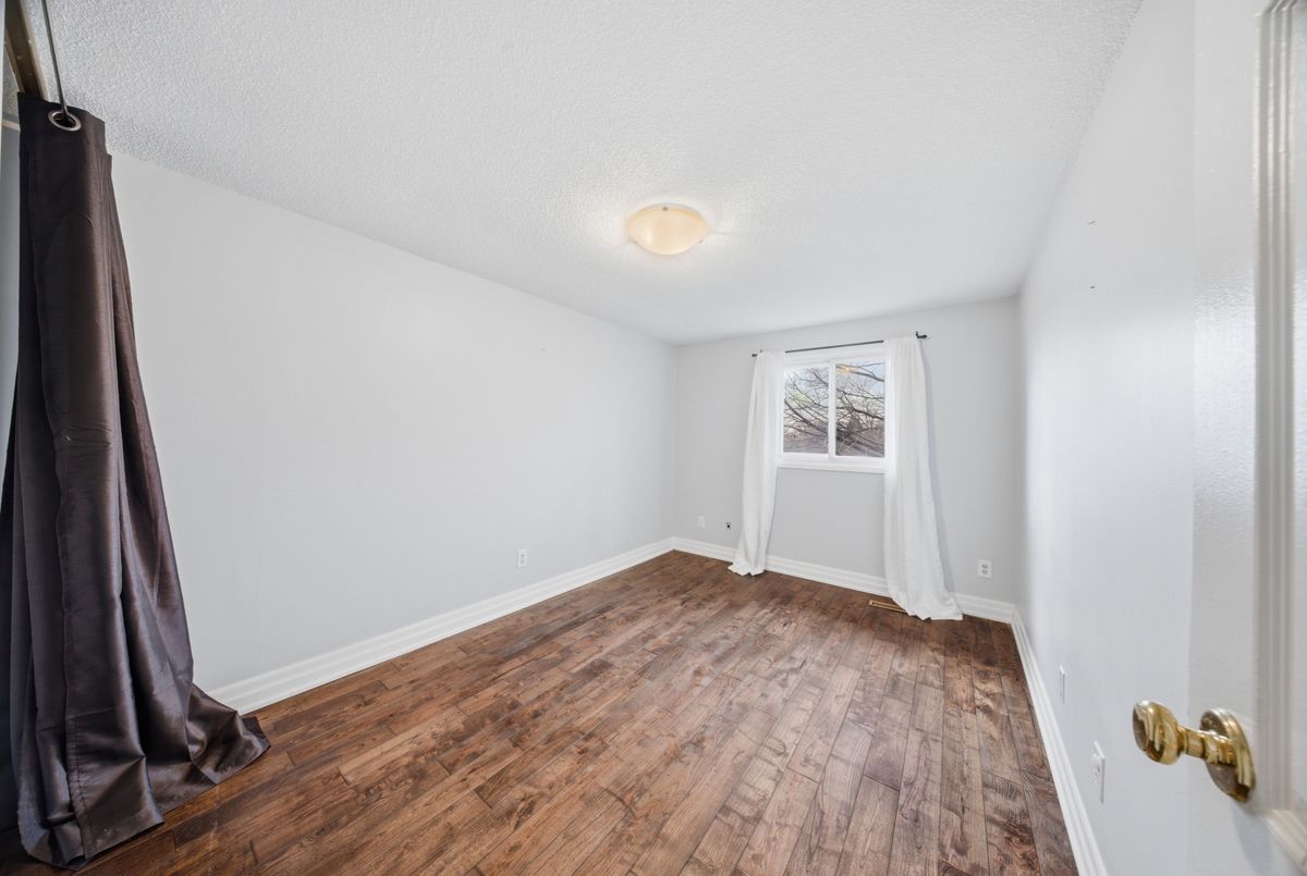 860 Rymal Road E Hamilton 860 Rymal Road E Hamilton