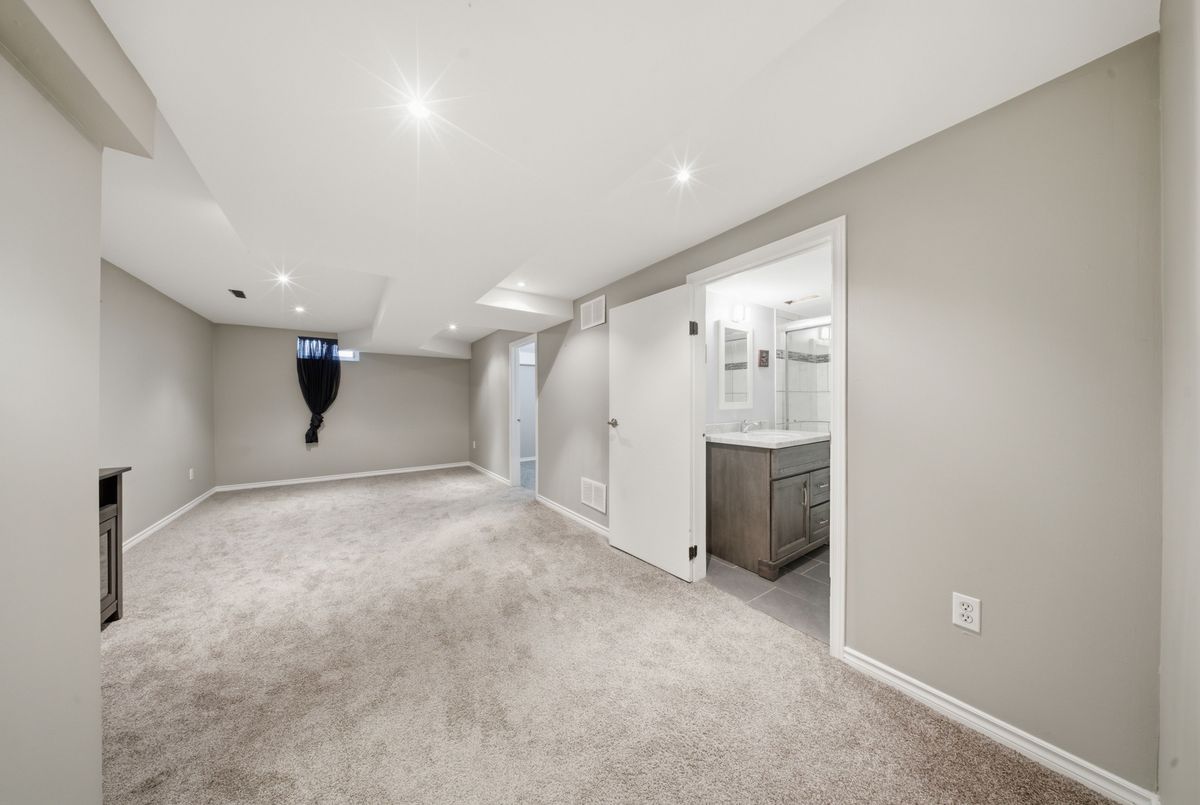 860 Rymal Road E Hamilton 860 Rymal Road E Hamilton