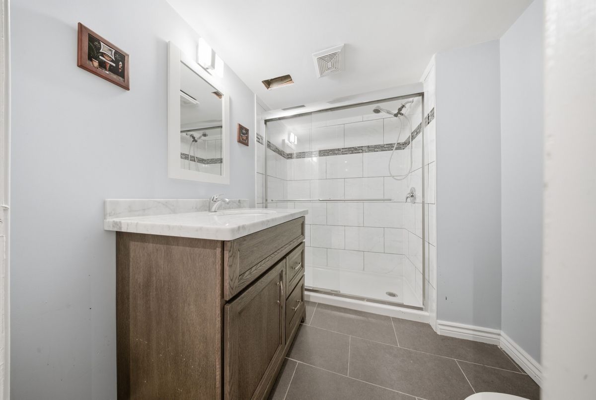 860 Rymal Road E Hamilton 860 Rymal Road E Hamilton