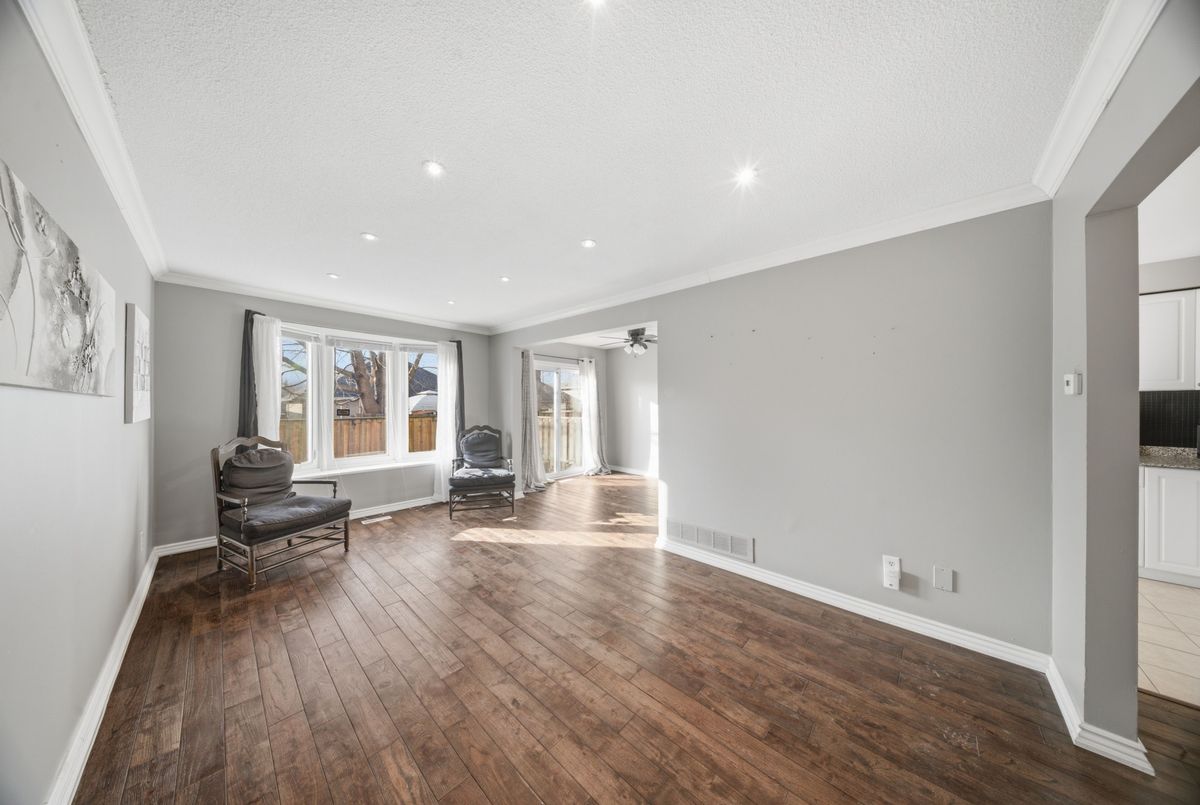 860 Rymal Road E Hamilton 860 Rymal Road E Hamilton