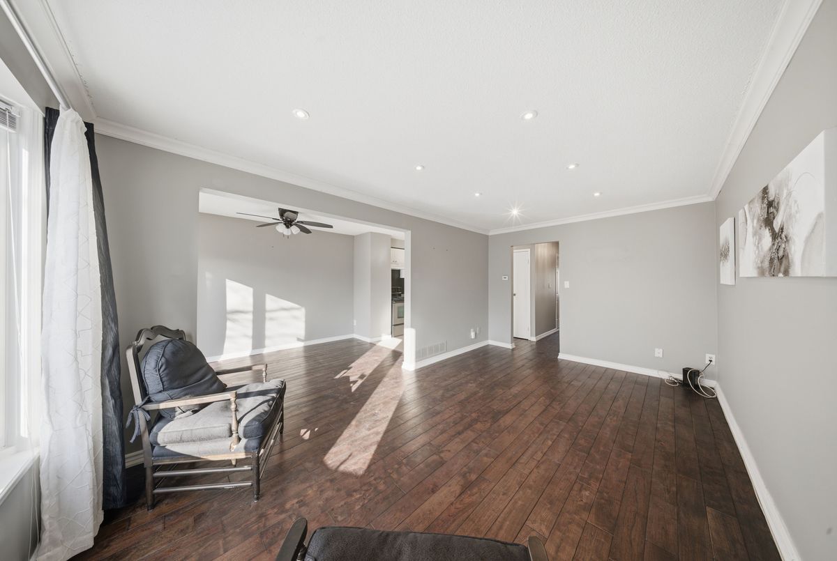 860 Rymal Road E Hamilton 860 Rymal Road E Hamilton