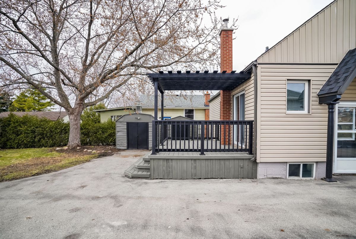 96 MOHAWK Road E Hamilton 96 MOHAWK Road E Hamilton