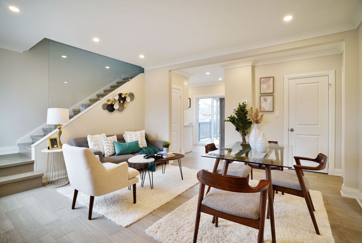 96 MOHAWK Road E Hamilton 96 MOHAWK Road E Hamilton