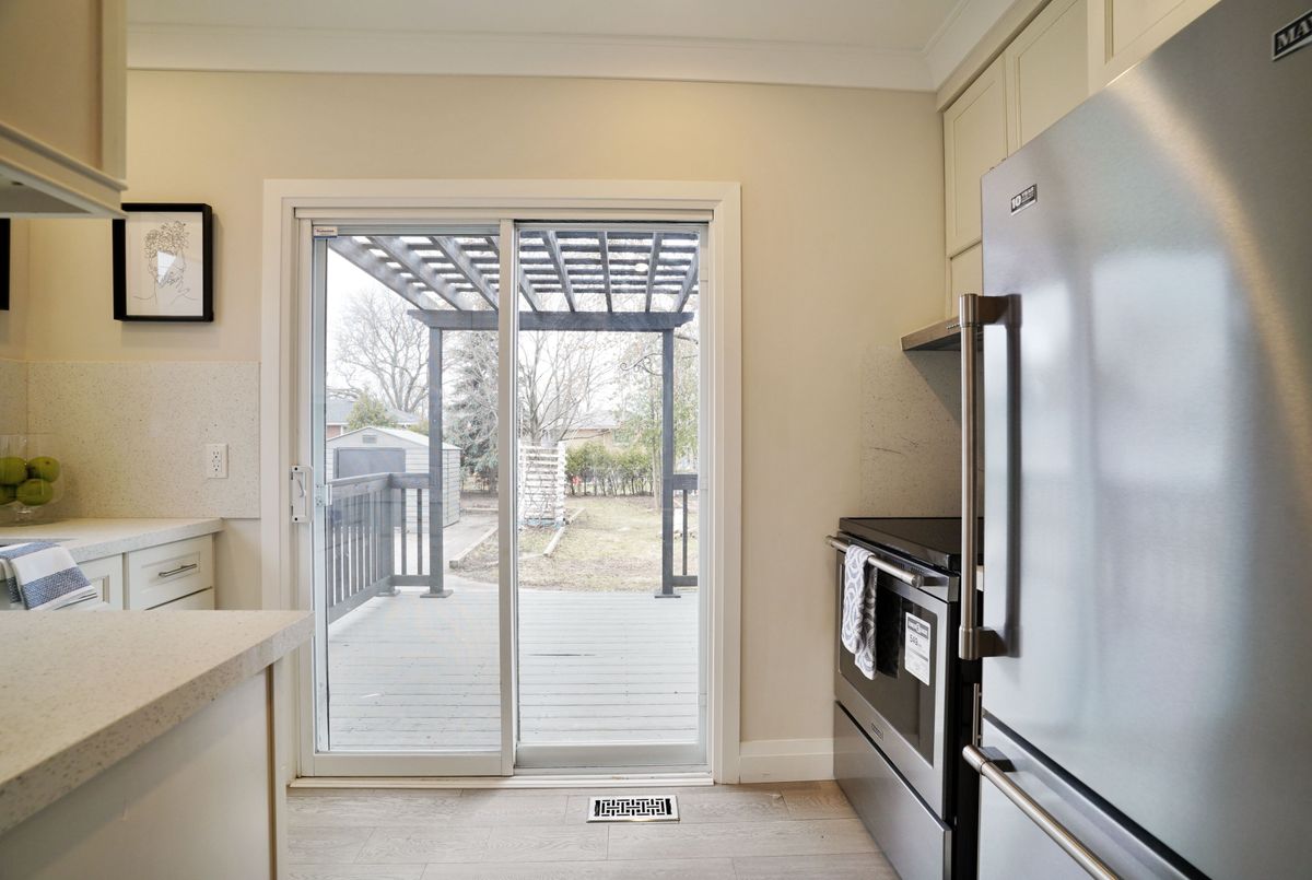 96 MOHAWK Road E Hamilton 96 MOHAWK Road E Hamilton