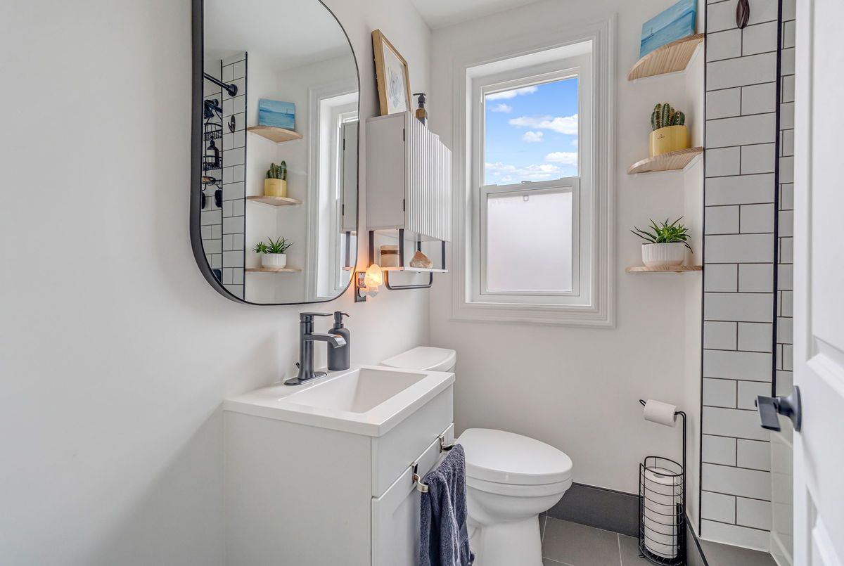 188 Bay Street N Hamilton 188 Bay Street N Hamilton