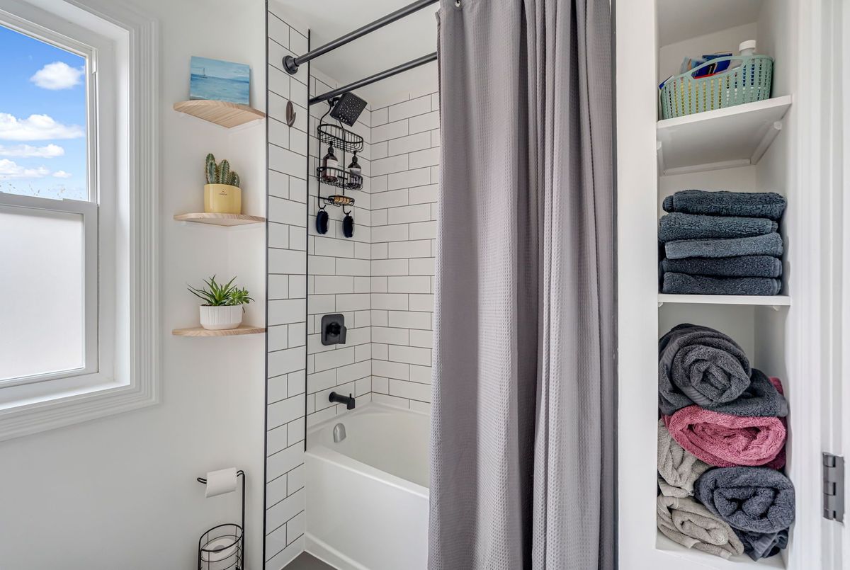 188 Bay Street N Hamilton 188 Bay Street N Hamilton