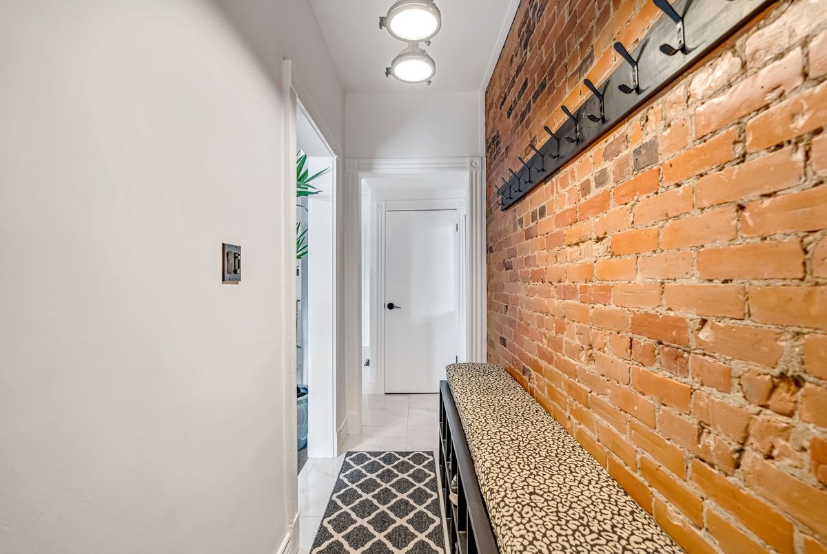 188 Bay Street N Hamilton 188 Bay Street N Hamilton