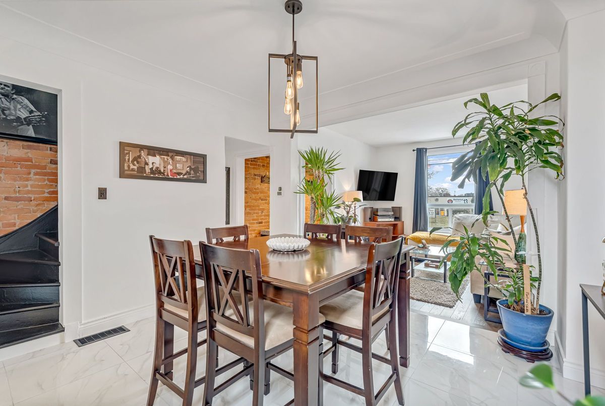 188 Bay Street N Hamilton 188 Bay Street N Hamilton