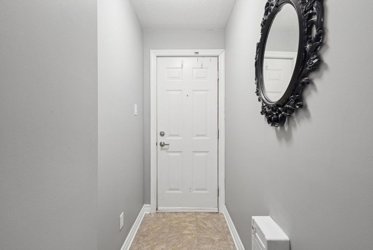 616 Chapman Mills Drive Barrhaven 616 Chapman Mills Drive Barrhaven