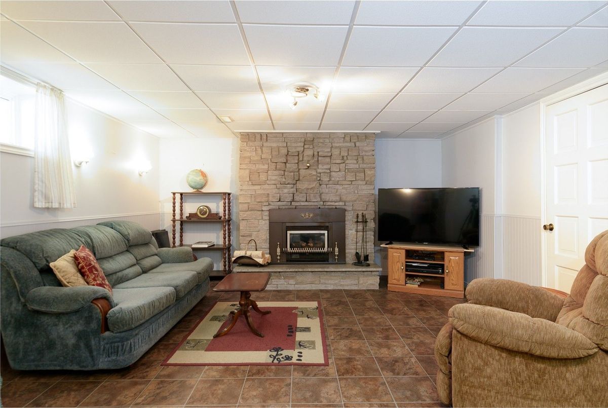 31 Lexington Crescent Belleville 31 Lexington Crescent Belleville