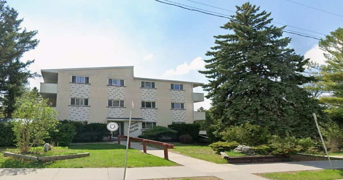 11 Devitt Avenue S Waterloo