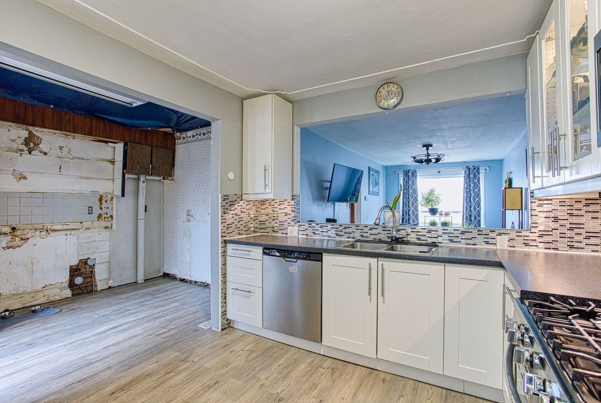 145 Albany Avenue Hamilton 145 Albany Avenue Hamilton