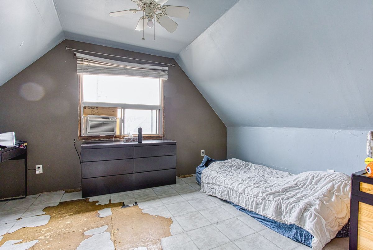 145 Albany Avenue Hamilton 145 Albany Avenue Hamilton