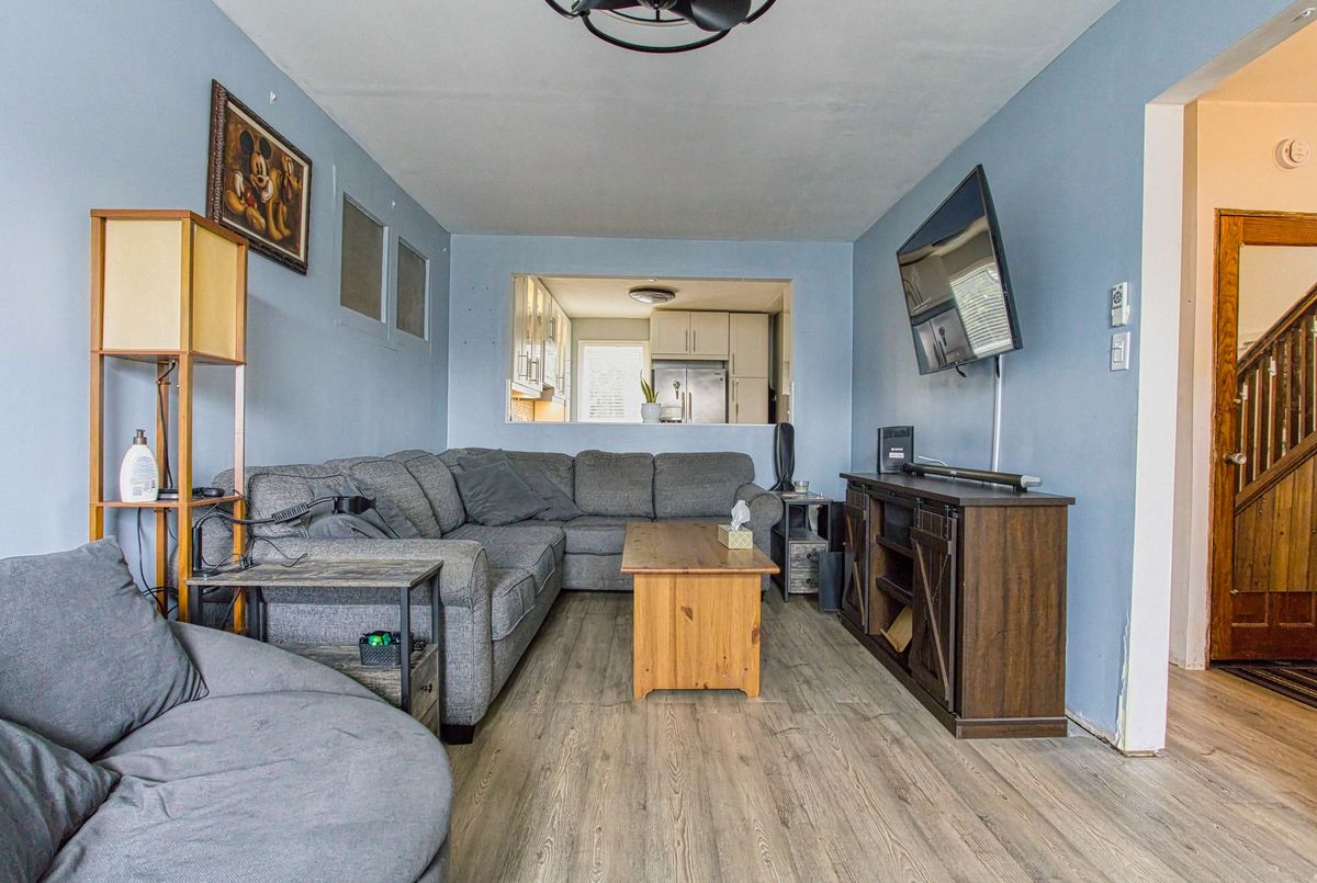 145 Albany Avenue Hamilton 145 Albany Avenue Hamilton