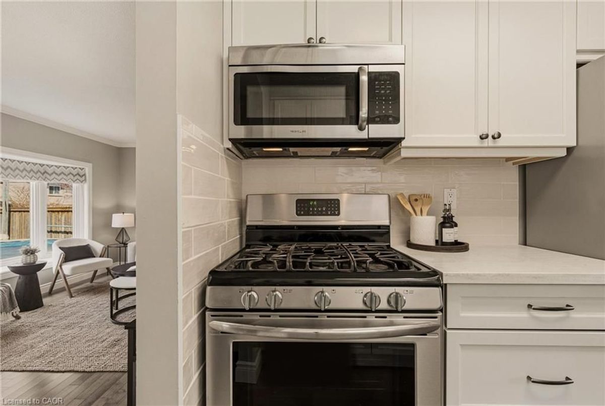 357 REXFORD Drive Hamilton 357 REXFORD Drive Hamilton