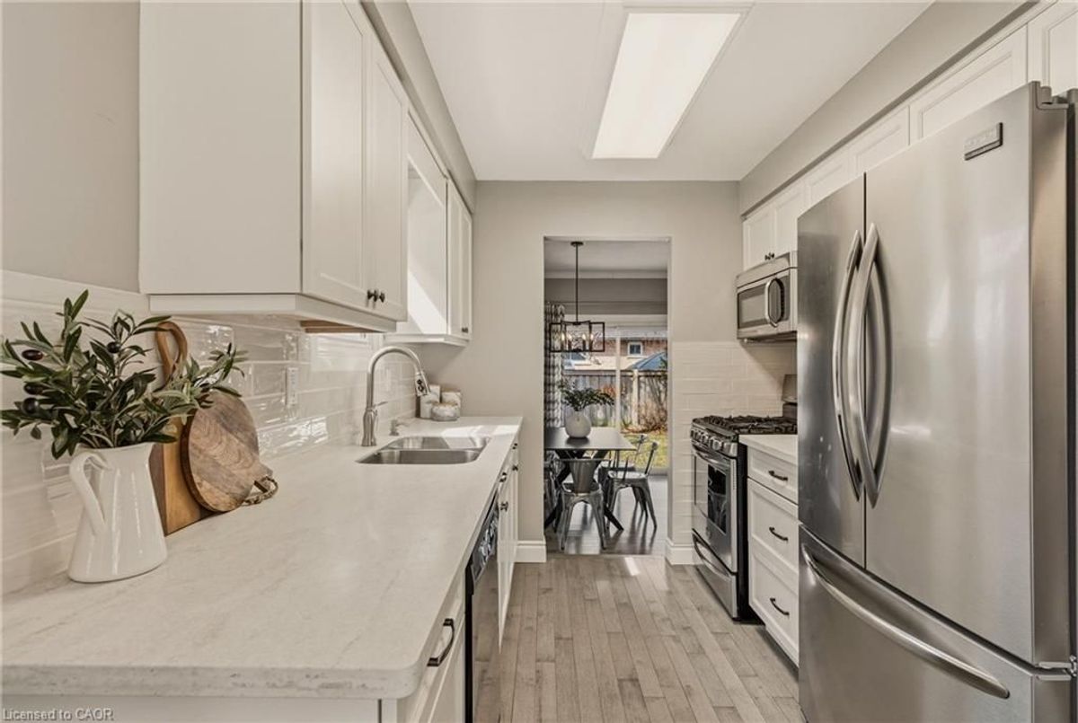 357 REXFORD Drive Hamilton 357 REXFORD Drive Hamilton