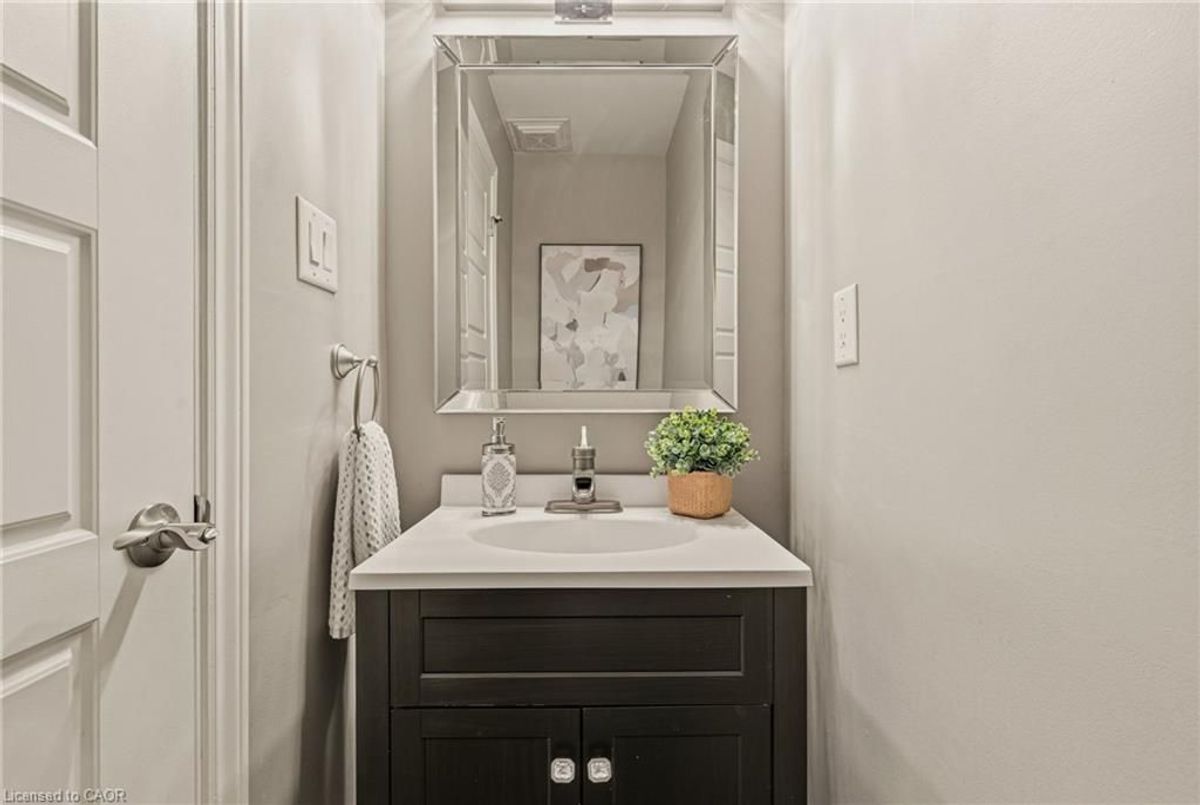 357 REXFORD Drive Hamilton 357 REXFORD Drive Hamilton