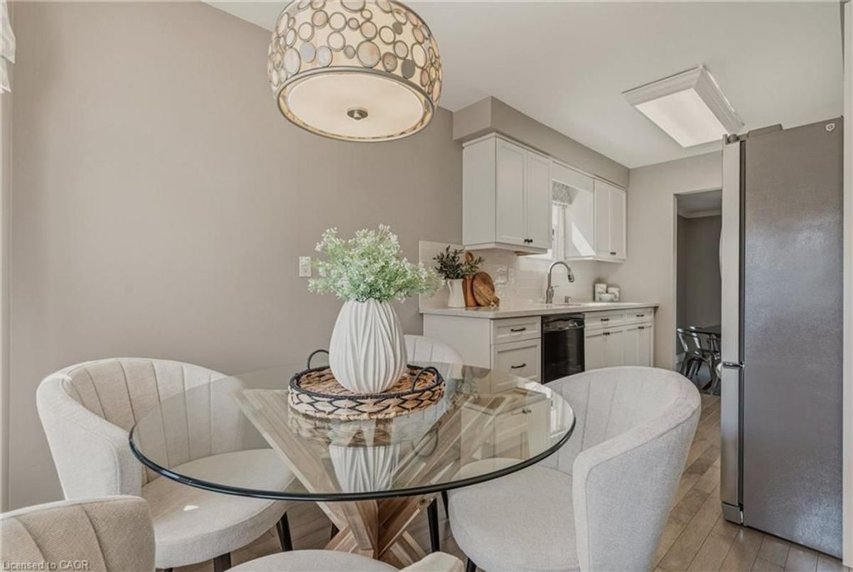 357 REXFORD Drive Hamilton 357 REXFORD Drive Hamilton