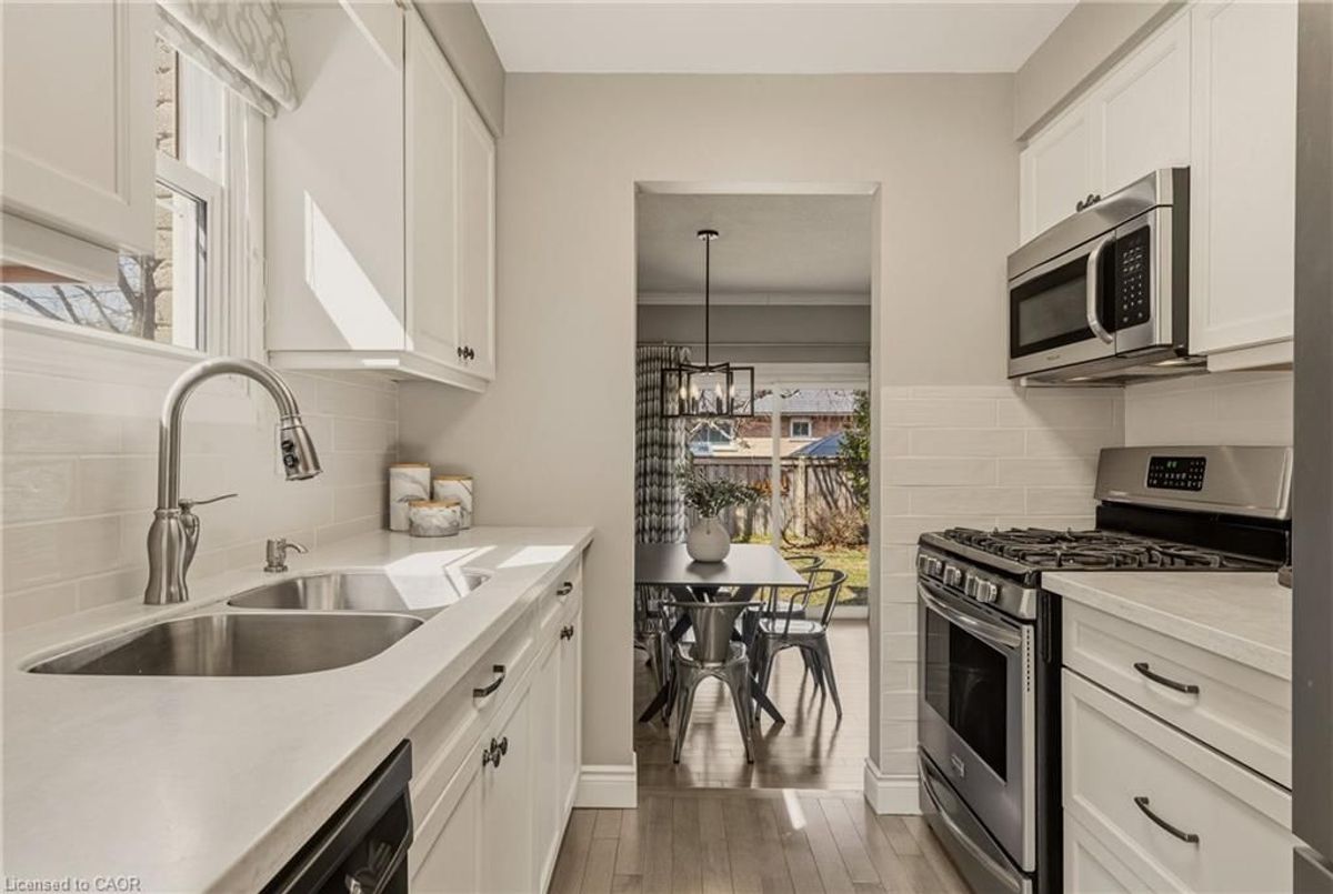 357 REXFORD Drive Hamilton 357 REXFORD Drive Hamilton