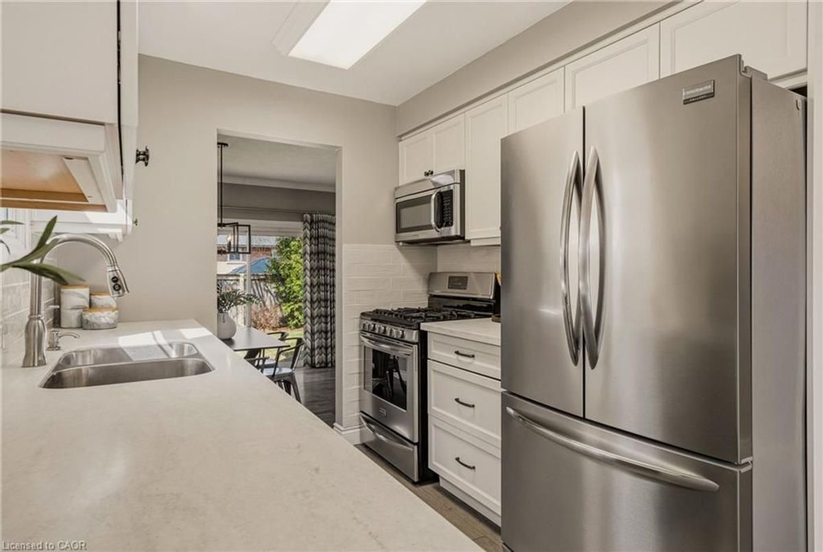 357 REXFORD Drive Hamilton 357 REXFORD Drive Hamilton