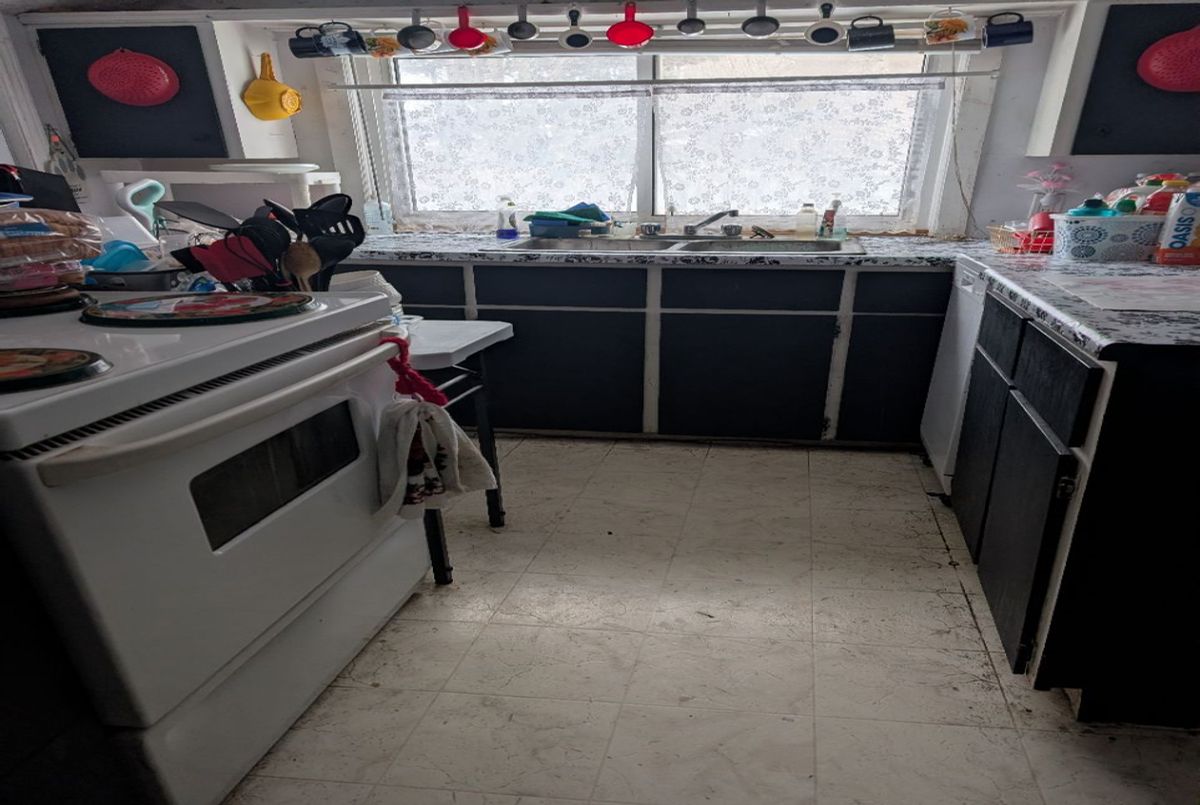 56 Welland Avenue St. Catharines 56 Welland Avenue St. Catharines