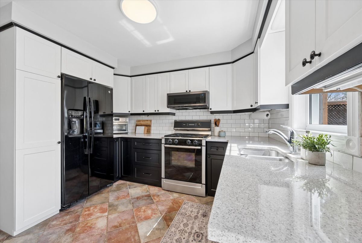 635 Lawrence Street Cambridge 635 Lawrence Street Cambridge