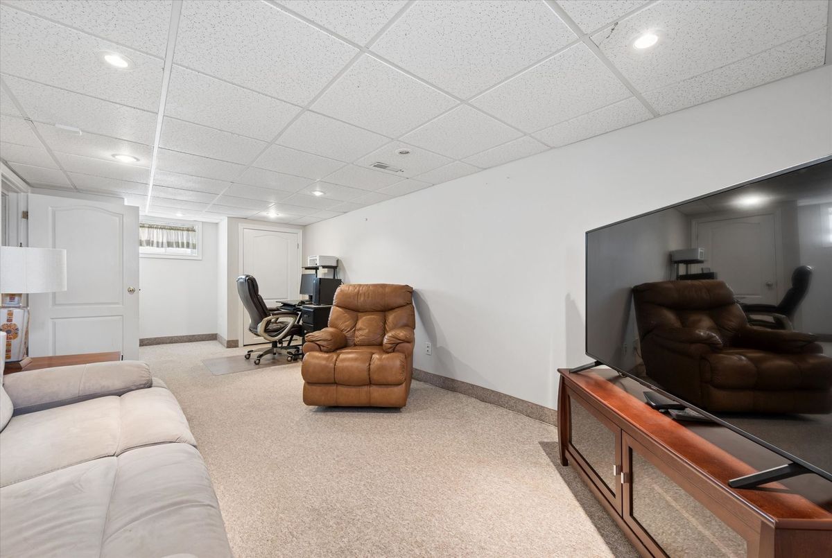 635 Lawrence Street Cambridge 635 Lawrence Street Cambridge