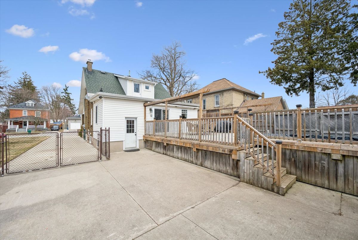 635 Lawrence Street Cambridge 635 Lawrence Street Cambridge