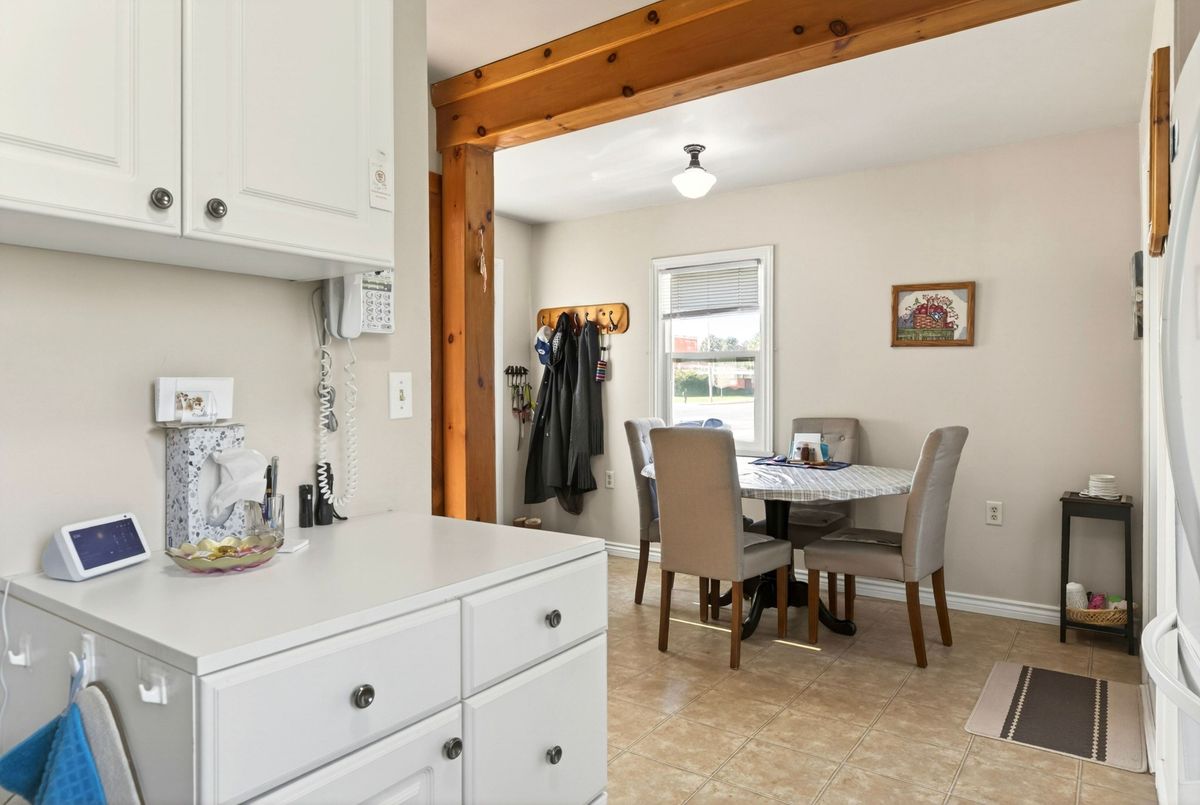 944 Garth Street Hamilton 944 Garth Street Hamilton