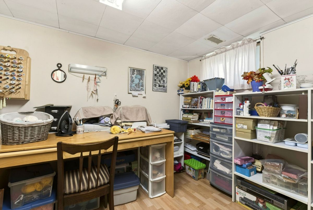 944 Garth Street Hamilton 944 Garth Street Hamilton