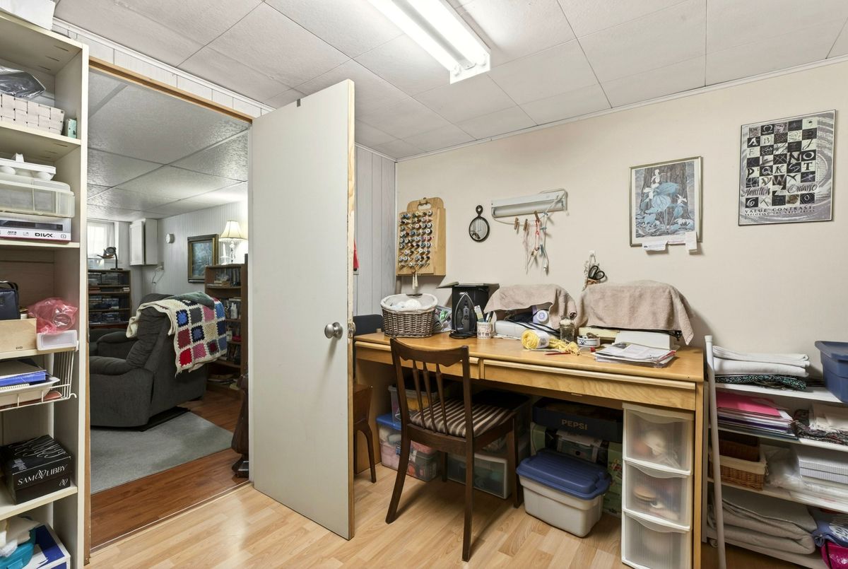 944 Garth Street Hamilton 944 Garth Street Hamilton