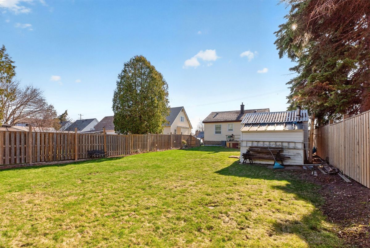 944 Garth Street Hamilton 944 Garth Street Hamilton