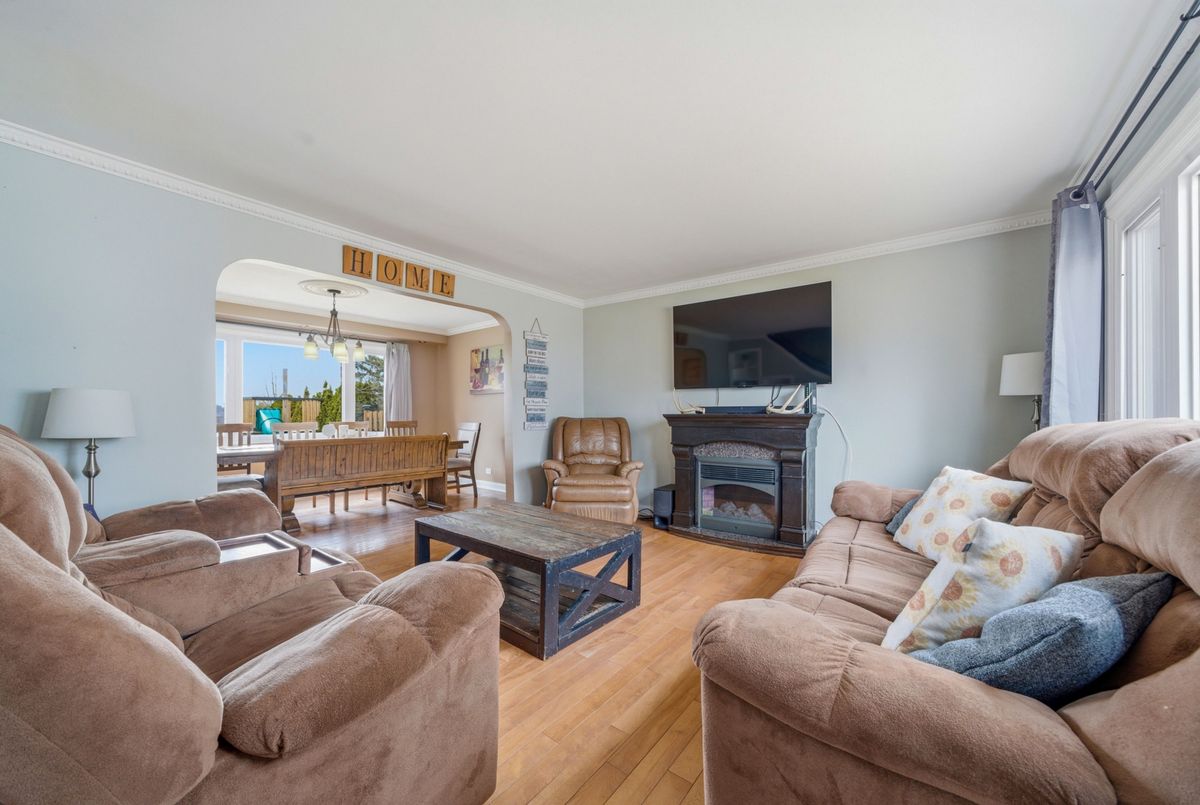 10 Valleyview Crescent Belleville 10 Valleyview Crescent Belleville