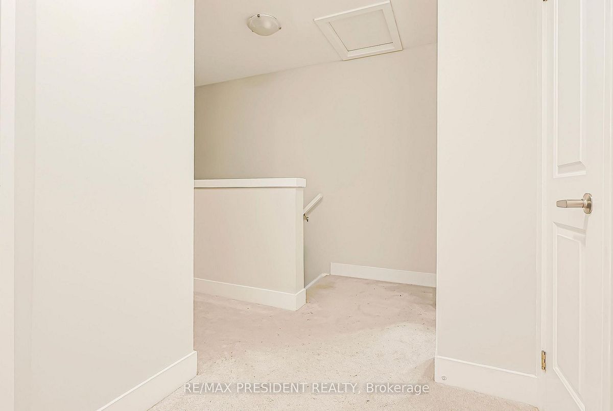 1960 DALMAGARRY Road London North 1960 DALMAGARRY Road London North